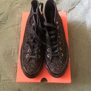 Black glitter high top converse